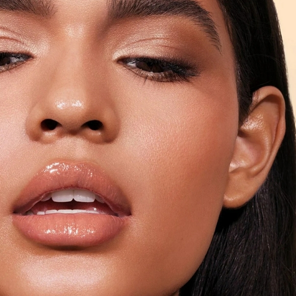 Persona Lip Gloss Shade: Honey Full Size NWT NIB - Picture 2 of 5